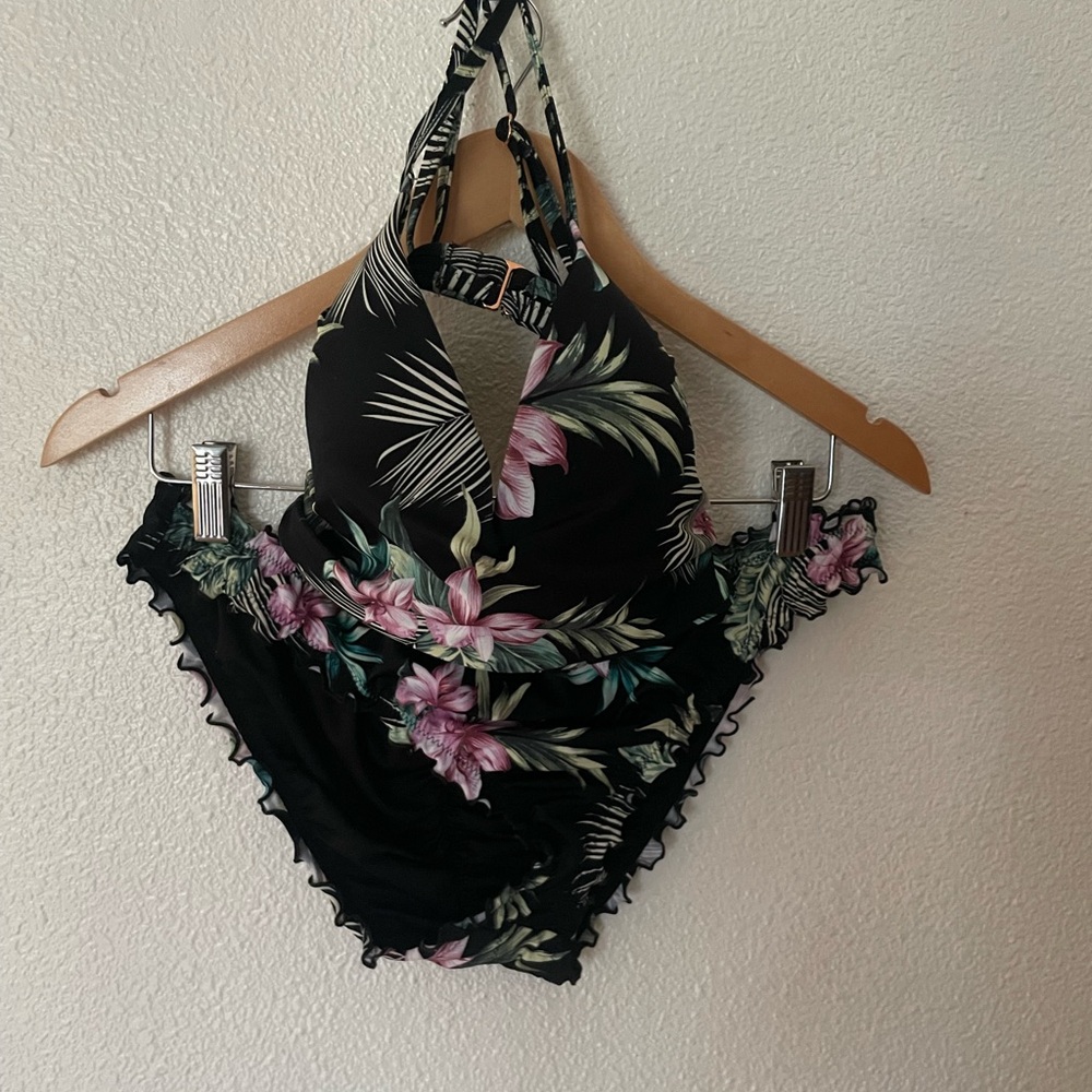 Shade & Shore Black Floral Bikini Size Large / 36B